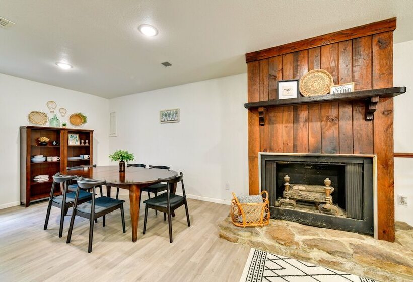 Jonesboro Retreat Near Arkansas State University!