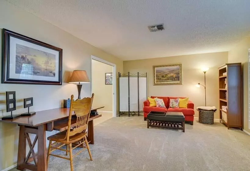 Largo Retreat W/ Private Pool, Slide & Treehouse!