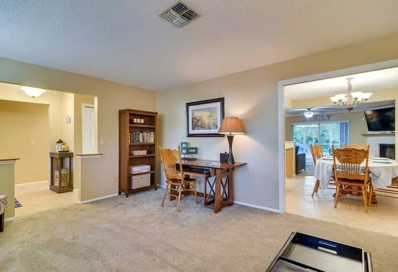 Largo Retreat W/ Private Pool, Slide & Treehouse!