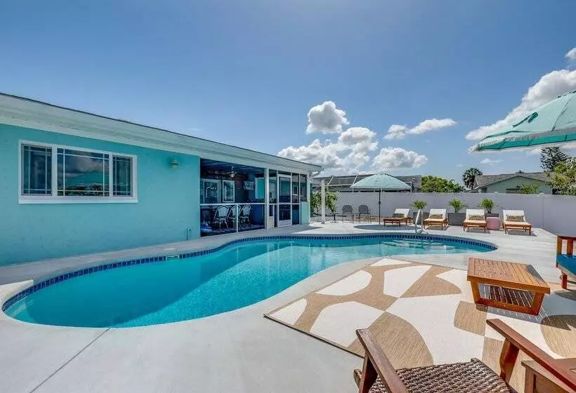Luxury Apollo Beach Retreat W/ Private Pool & Dock