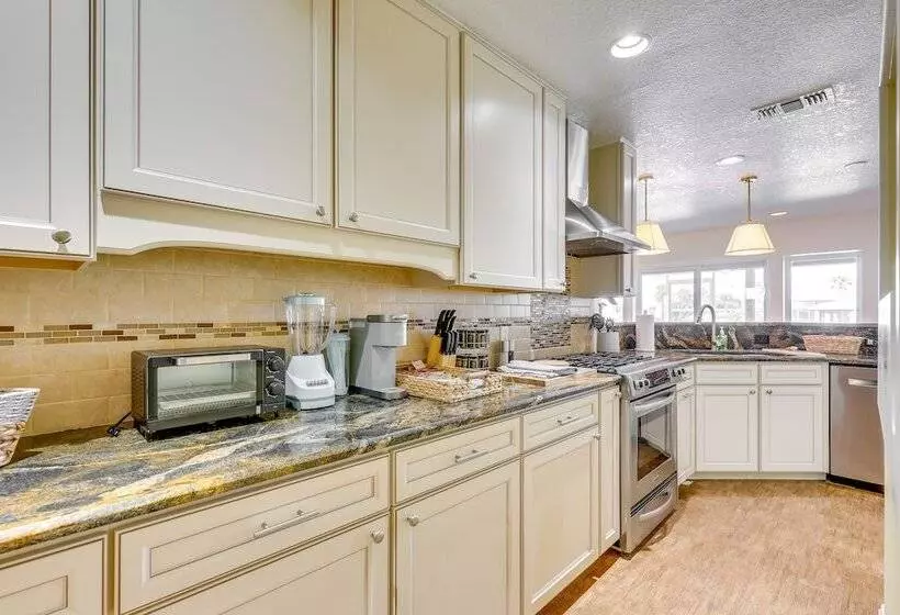 Luxury Apollo Beach Retreat W/ Private Pool & Dock