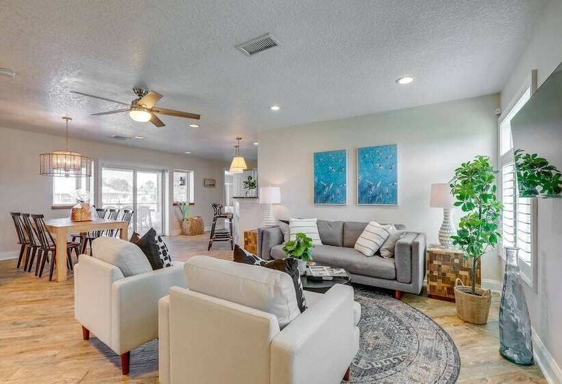 Luxury Apollo Beach Retreat W/ Private Pool & Dock