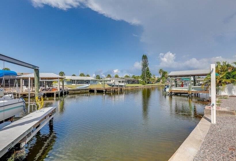 Luxury Apollo Beach Retreat W/ Private Pool & Dock