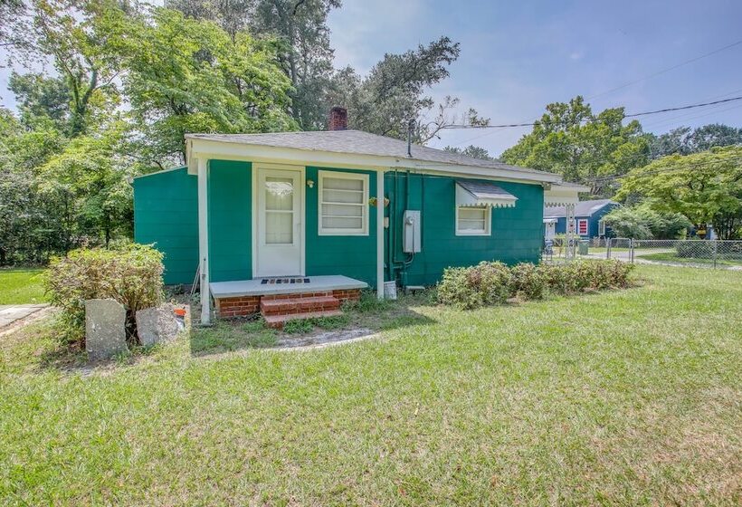 Mid Century Wilmington Cottage: 3 Mi To Riverwalk