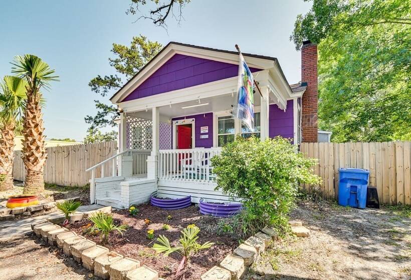 1 Mi To Broadway At The Beach: Home W/ Porch!
