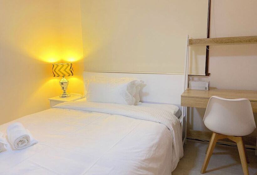 פנסיון Apple House Hoppers Crossing