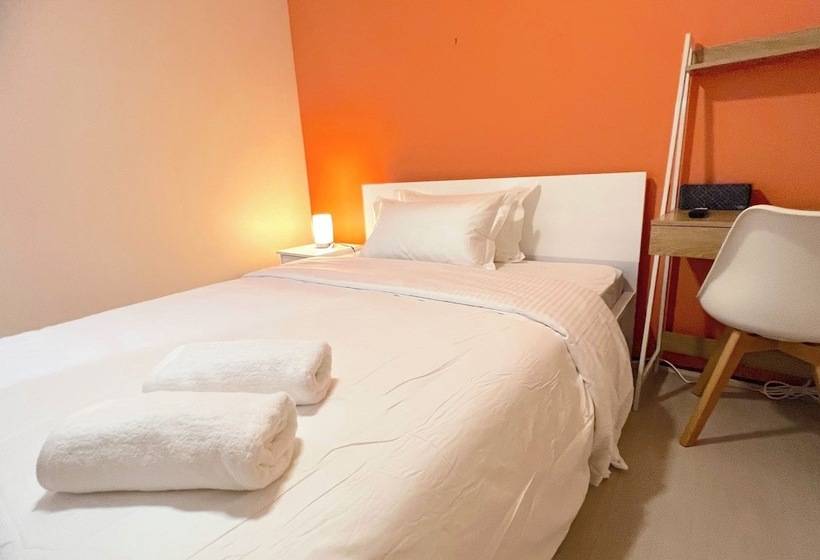 פנסיון Apple House Hoppers Crossing