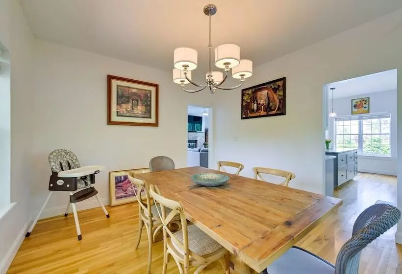 Pet Friendly Southampton Paradise With Pool!