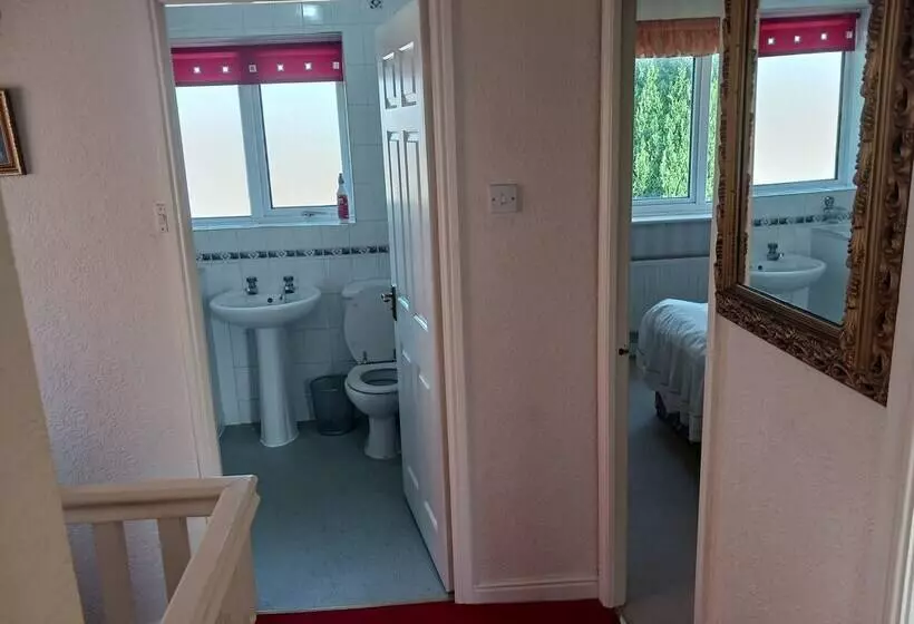 レジデンス Captivating 3 Bed House In Saint Helens