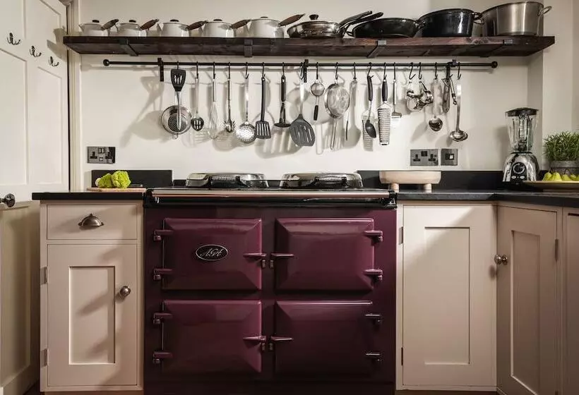 レジデンス Lovely 3 Bed House In West Malling, Kent