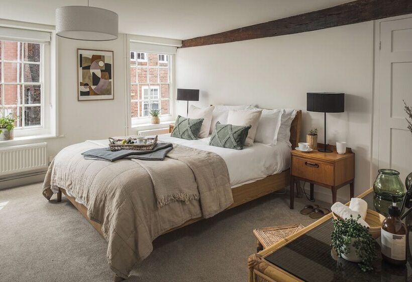 إقامة Lovely 3 Bed House In West Malling, Kent