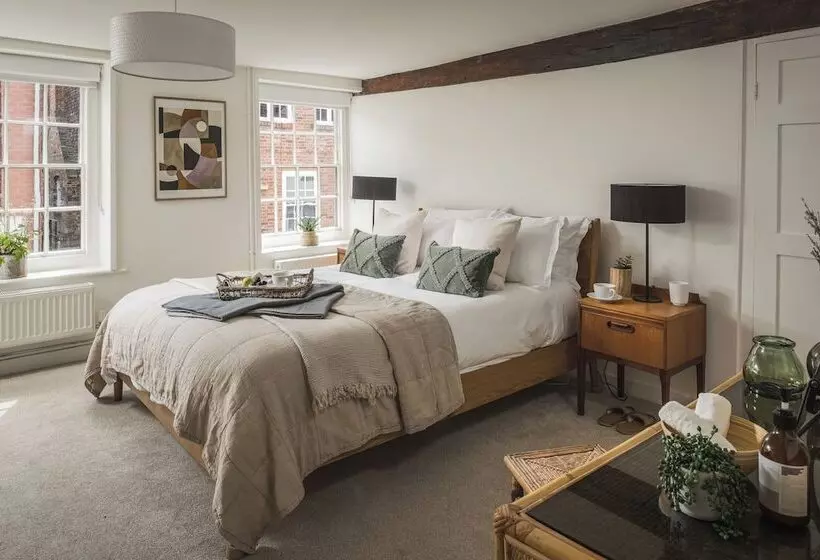 レジデンス Lovely 3 Bed House In West Malling, Kent