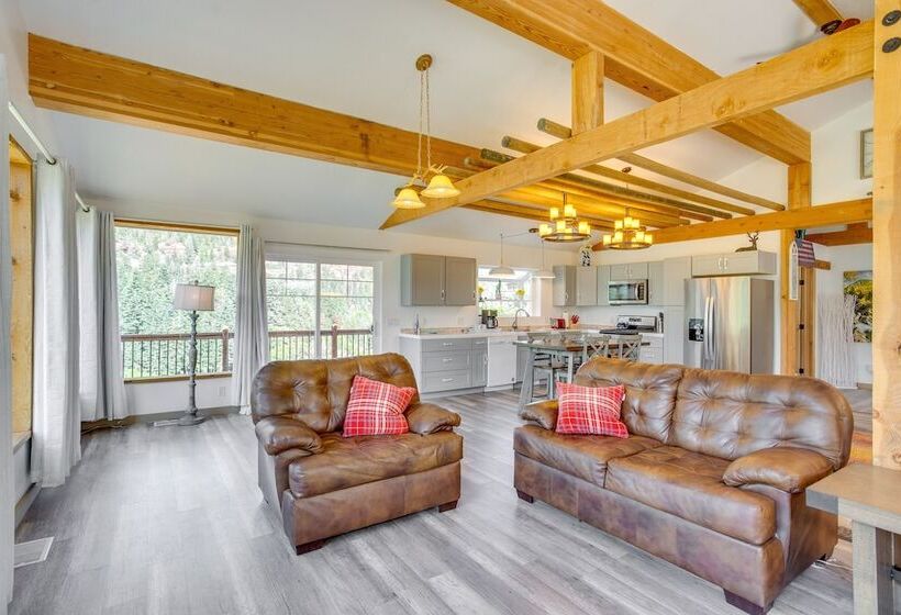 Stunning Ouray Escape W/ Panoramic Mountain Views!