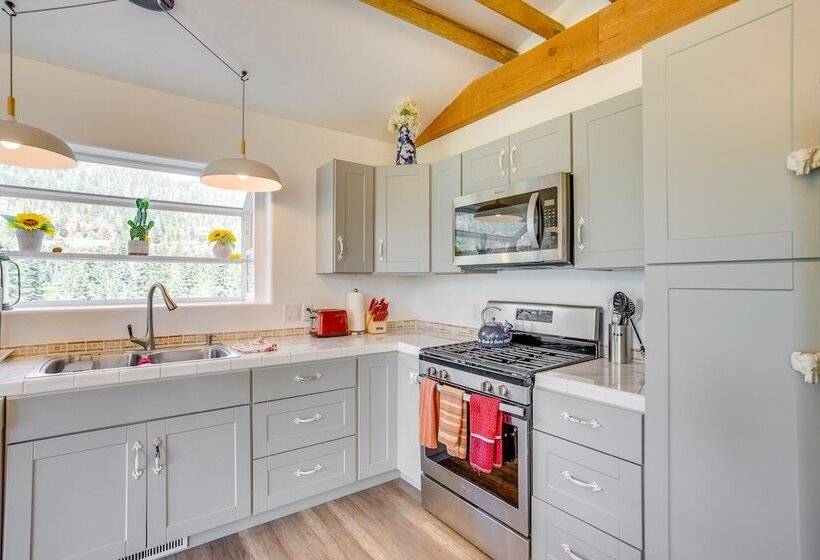 Stunning Ouray Escape W/ Panoramic Mountain Views!