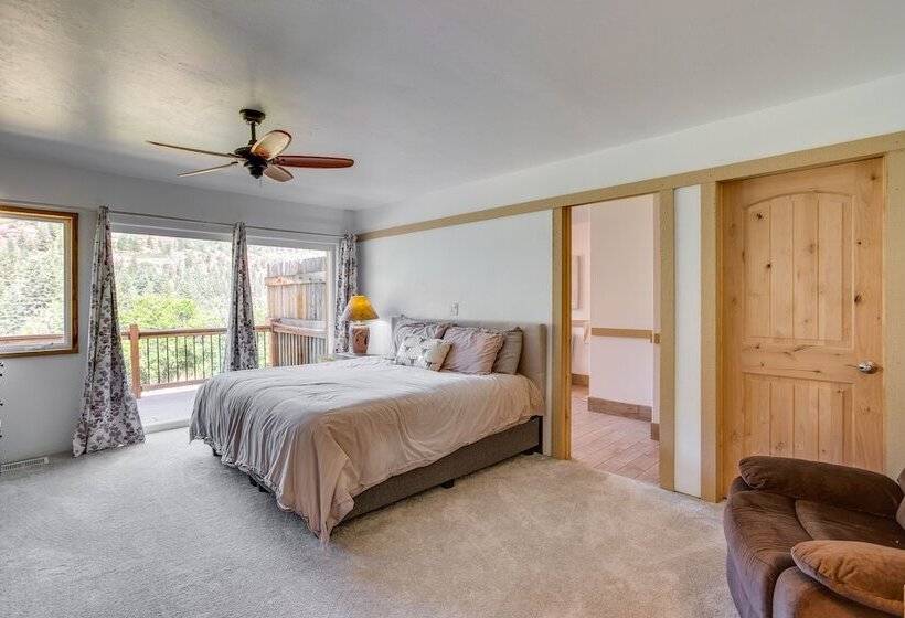 Stunning Ouray Escape W/ Panoramic Mountain Views!