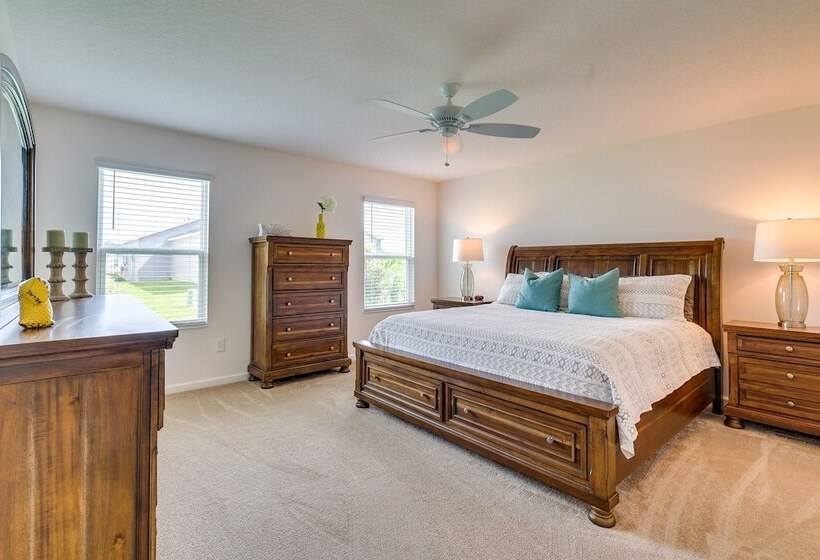 The Villages Vacation Rental: Walk To Shared Pool!