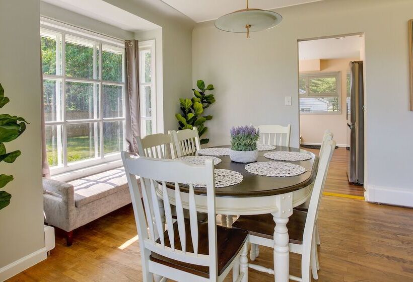 Traverse City Home W/ Fire Pit, Patio + Yard!