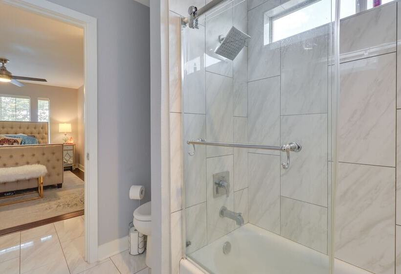 Upscale Pflugerville Paradise W/ Private Pool!