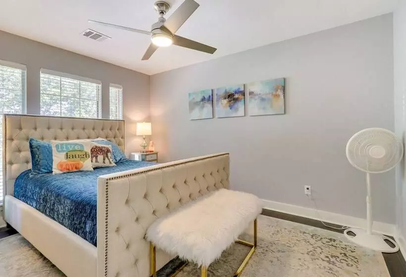 Upscale Pflugerville Paradise W/ Private Pool!