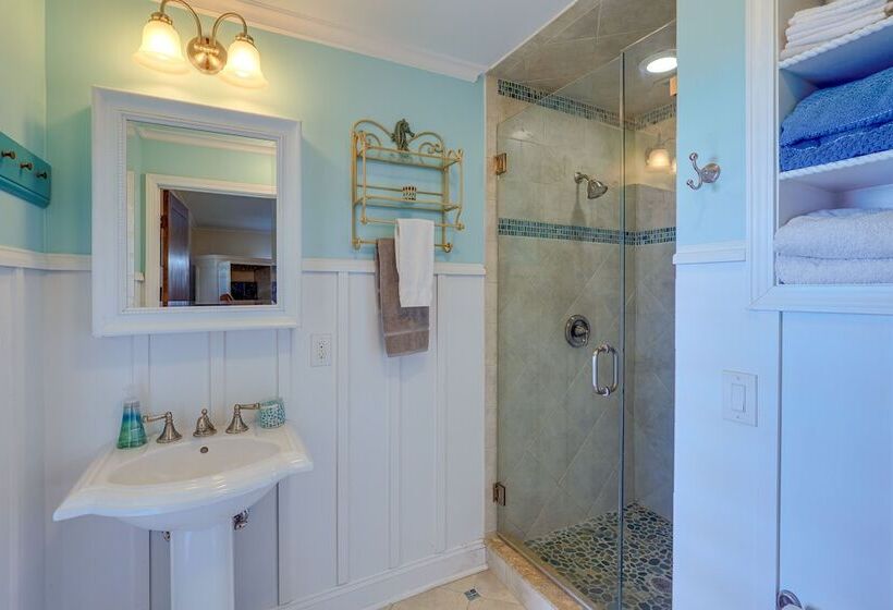 Waterfront Stuart Home On St Lucie River!