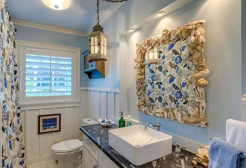 Waterfront Stuart Home On St Lucie River!