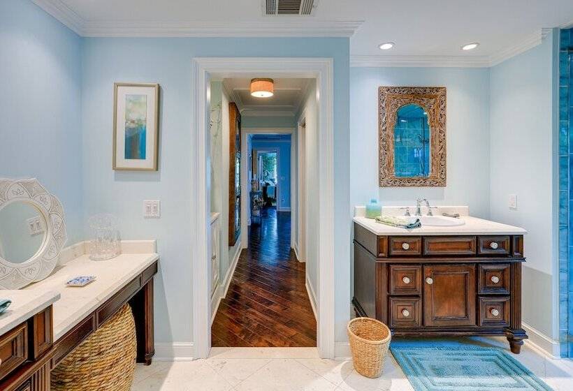 Waterfront Stuart Home On St Lucie River!