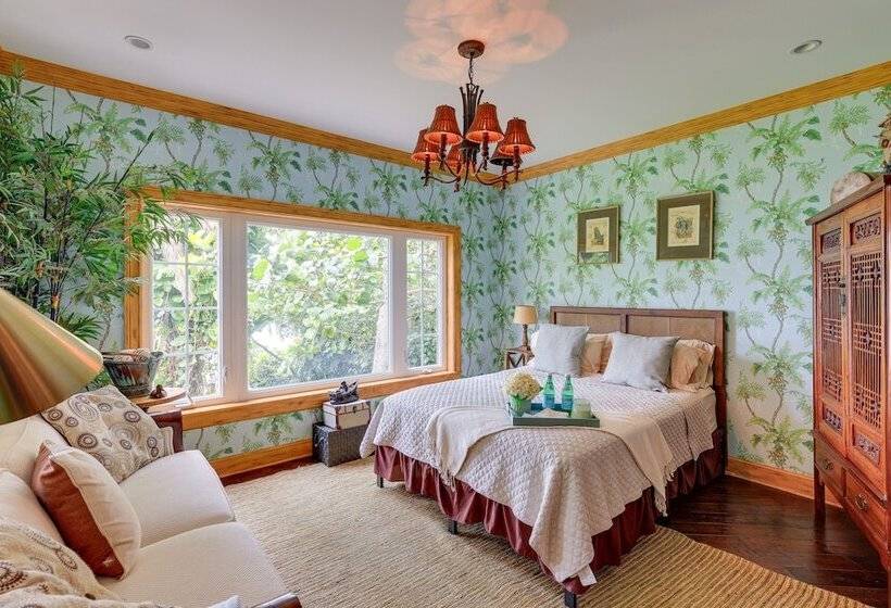 Waterfront Stuart Home On St Lucie River!