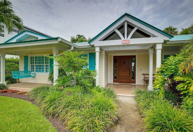 Waterfront Stuart Home On St Lucie River!