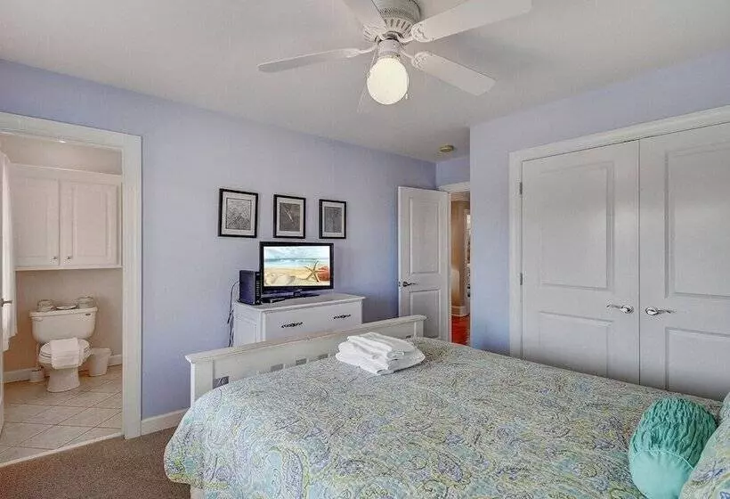 41st Ave   7 41st Avenue