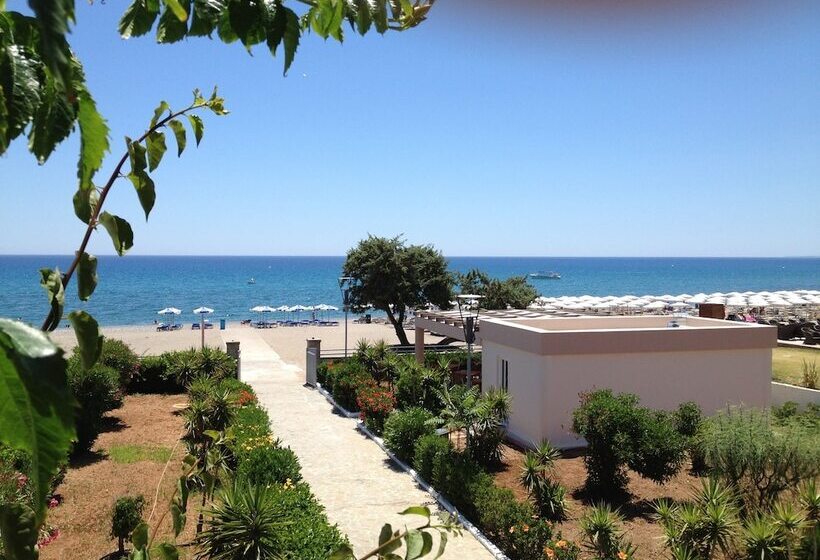 Amaryllis Fully Equipped Front Beach House