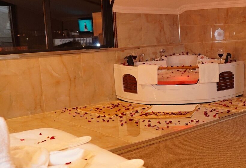 Arsisa Hotel Suite Spa
