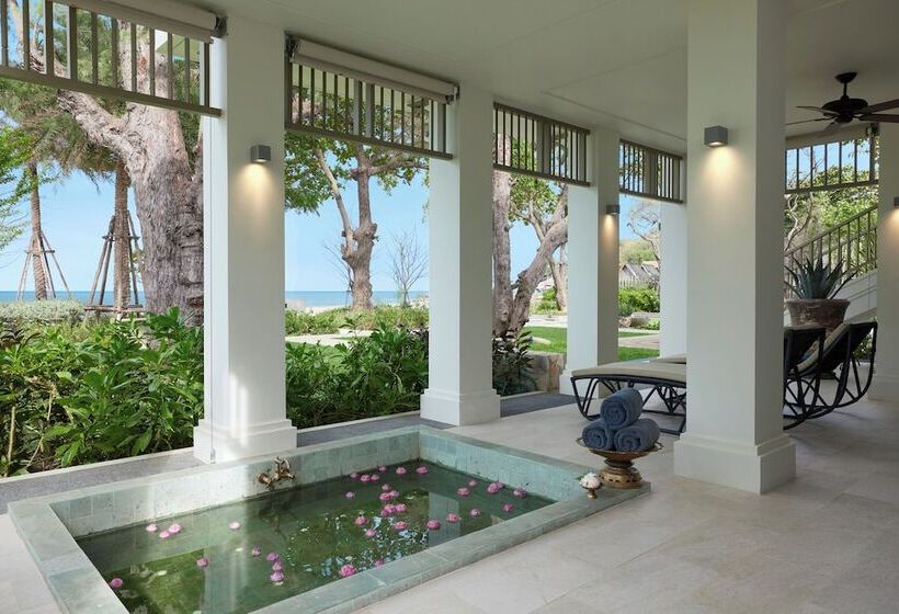 Charras Bhawan Hotel And Residences