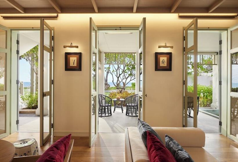 Charras Bhawan Hotel And Residences