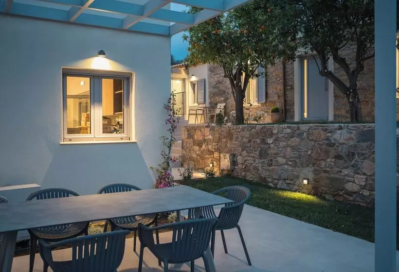 Evge Experience Boutique