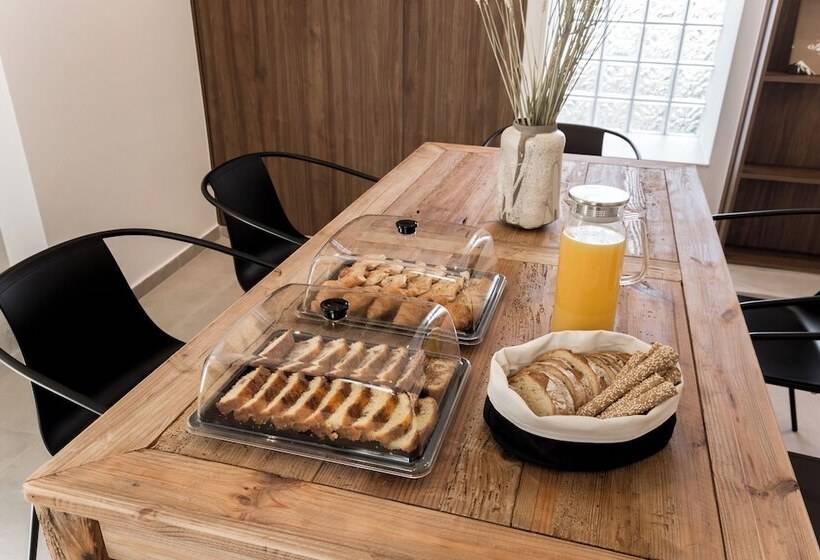 Evge Experience Boutique