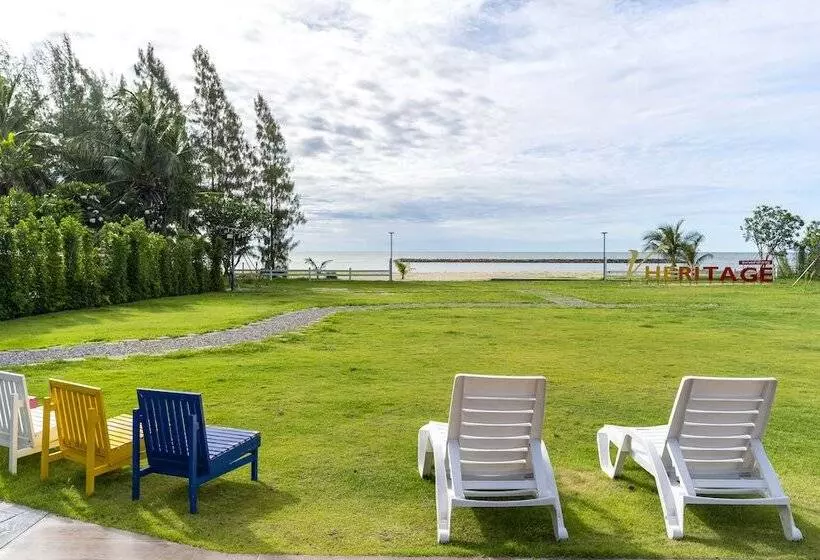 Hatchao Heritage Beachfront Resort