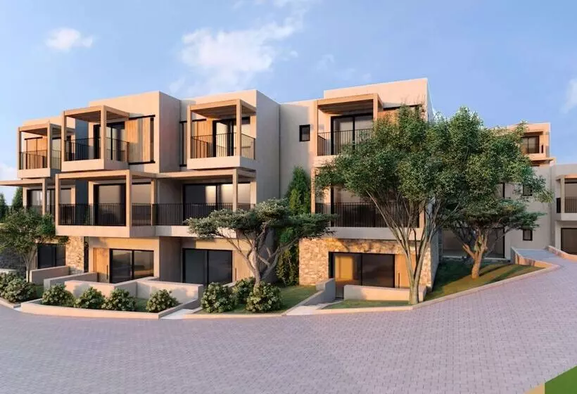 Hotelli Elios Hill   Sun Kissed Happiness