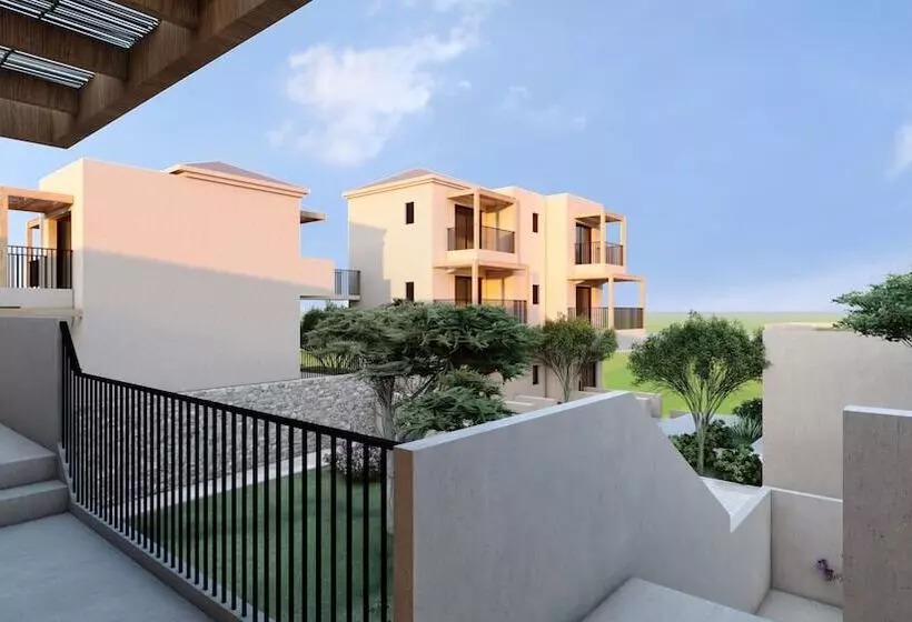 Hotelli Elios Hill   Sun Kissed Happiness