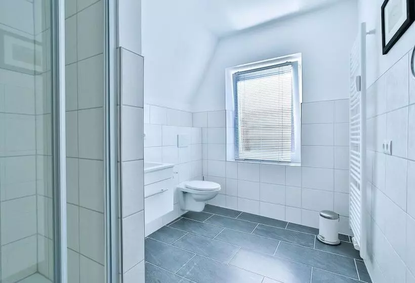 Hotelli Ferienwohnungen Am Holstentor