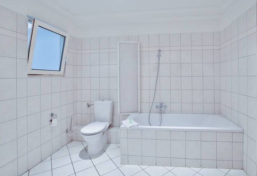 هتل Ferienwohnungen Am Holstentor