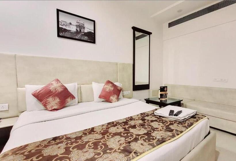 Shree Palace Hotel , Bhopal