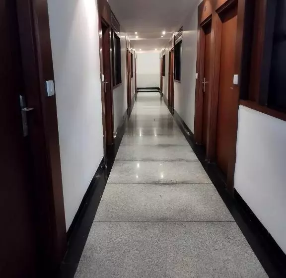 Shree Palace Hotel , Bhopal