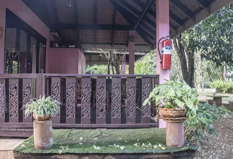Hotelli The Cliff View Resort Baan Pha Nam