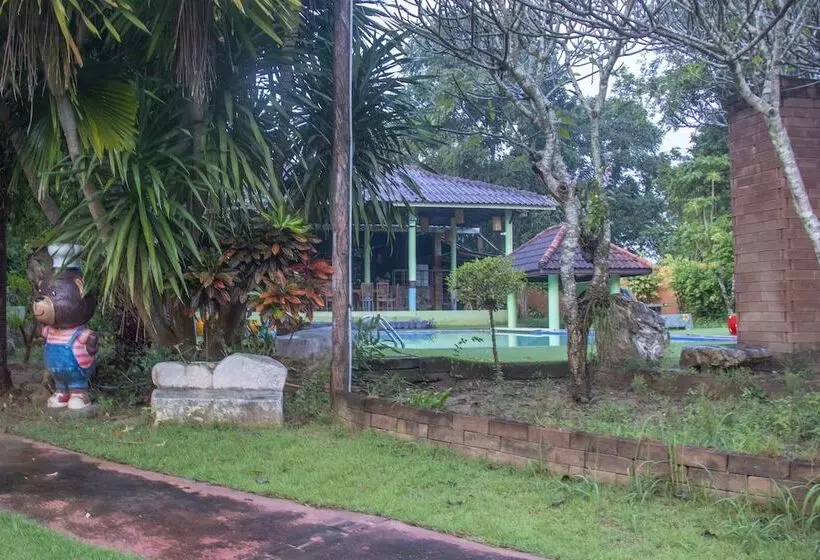 Hotelli The Cliff View Resort Baan Pha Nam