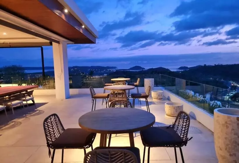 ホテル Truntum Boutique Mandalika