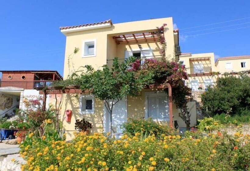 Marias Garden Apartments