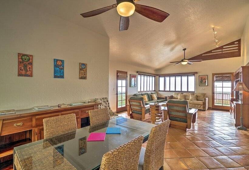 Ocean View Bungalow: Walk To Pebbles Beach!