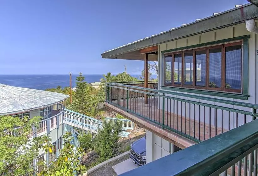 Ocean View Bungalow: Walk To Pebbles Beach!