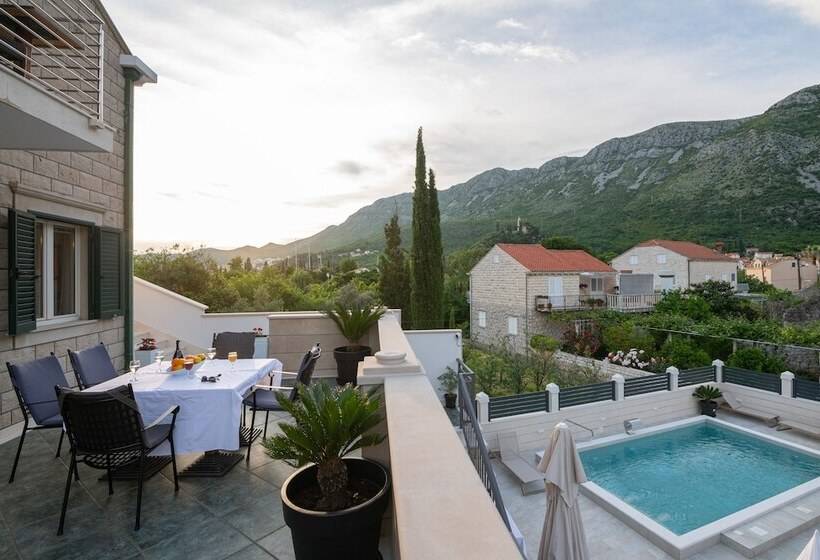 پانسیون Apartments Azzurro