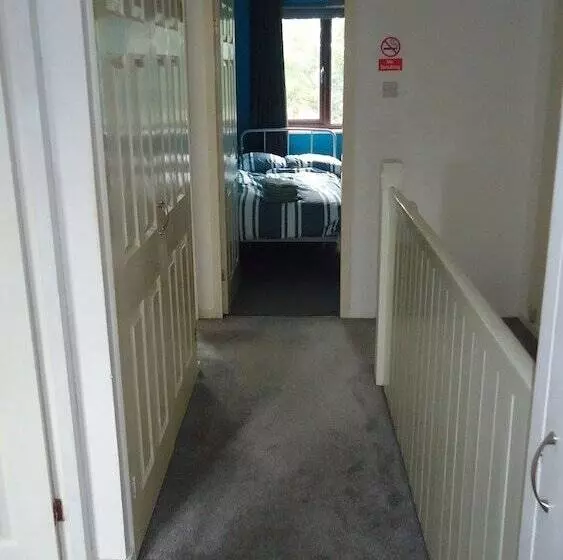 Residenssi 3 Bed House Mkt Deeping   Nr Peterborough Stamford